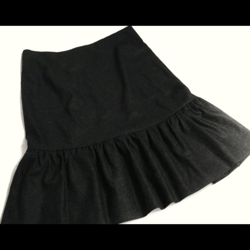 NWT $690 Salvatore Ferragamo Cashmere Skirt